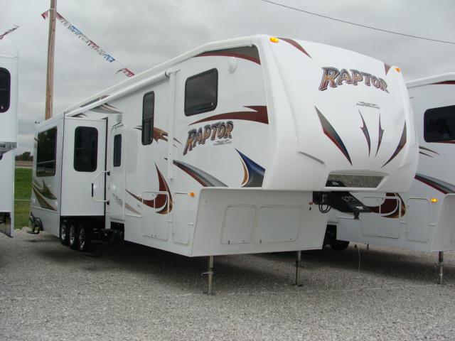 New 2010 Keystone Raptor 3912LEV Fifth Wheel Toyhauler For Sale